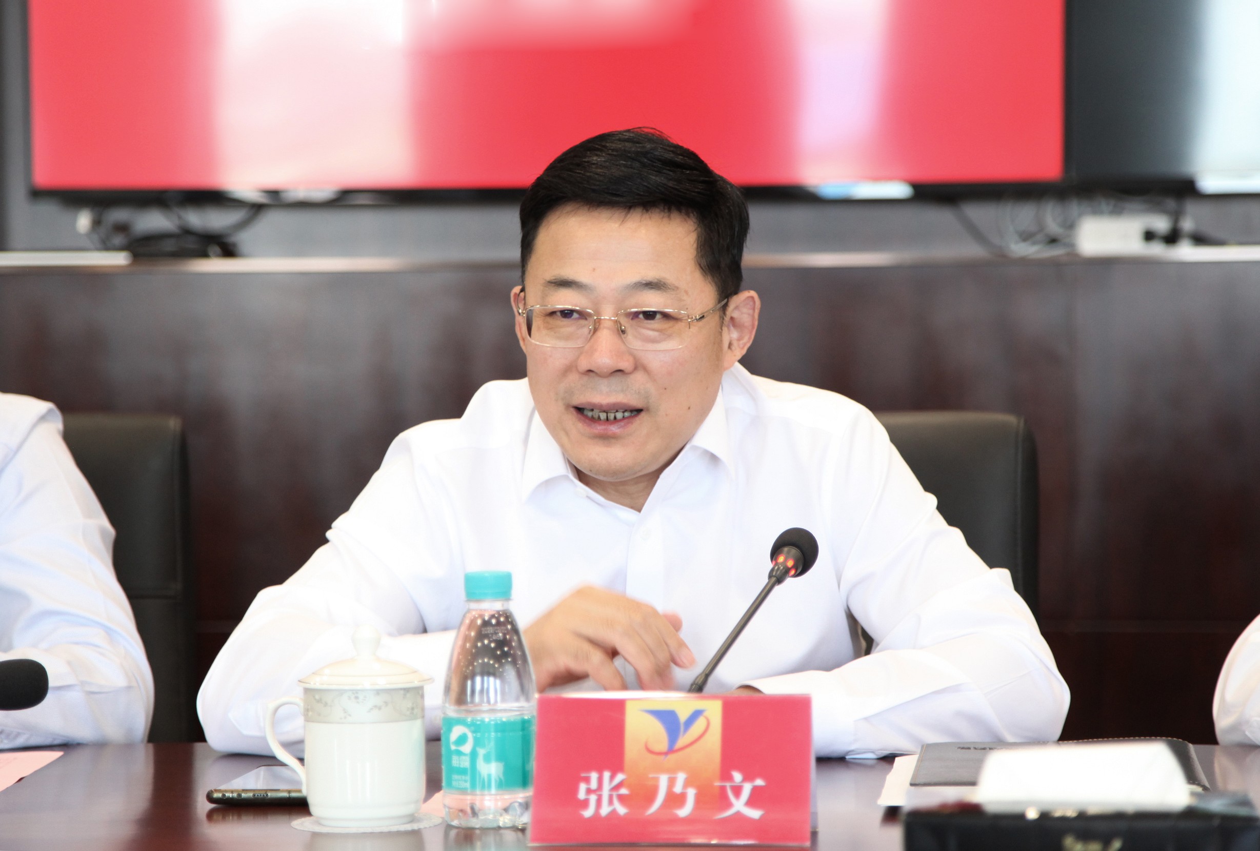 20220719 張書記接待中國(guó)電建一行 2_眸目壓縮.jpg